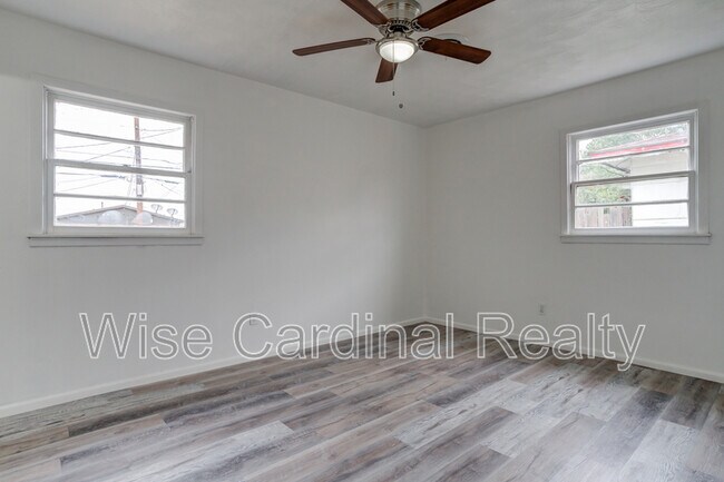 Building Photo - 1612 68th St