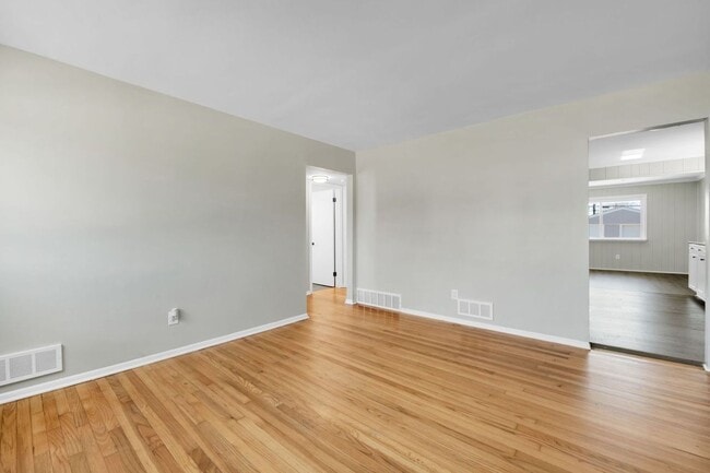Building Photo - 24364 Bolam Ave