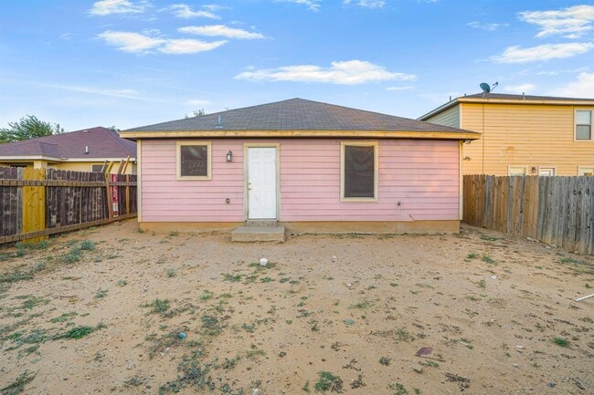 Building Photo - 14119 Fawn Dr