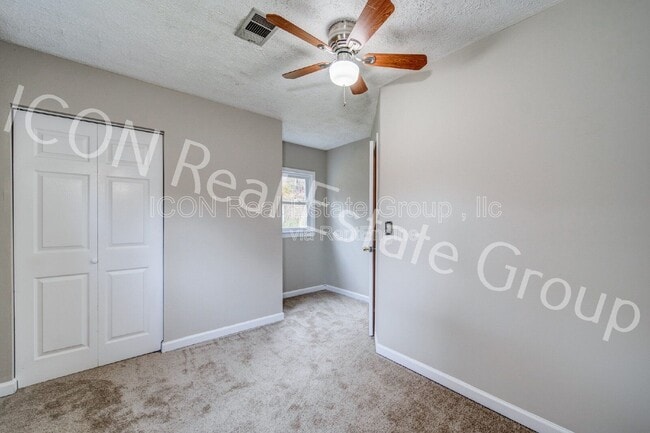 Building Photo - 53 Black Rd NE