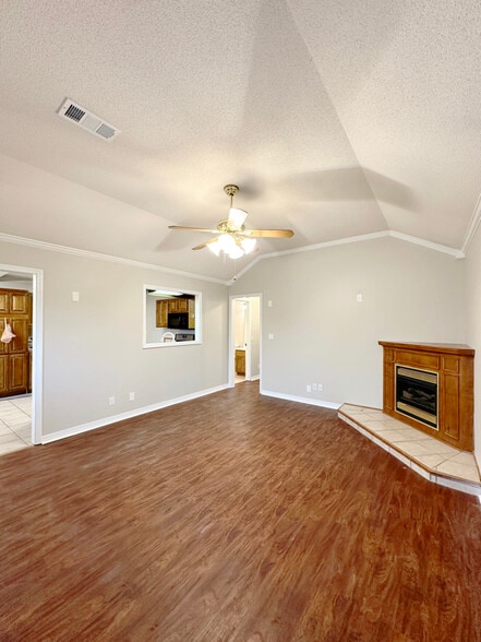 Building Photo - 405 Goodhope Rd