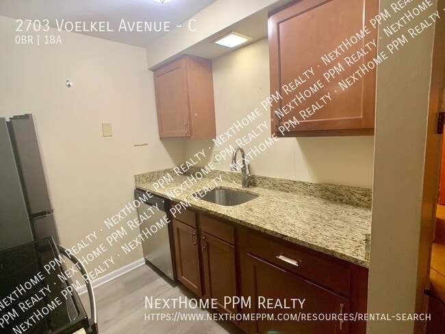 Building Photo - 2703 Voelkel Ave