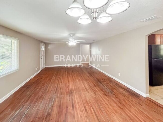 Building Photo - 1001 Fields Rd