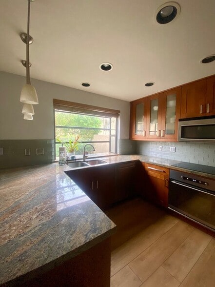 Building Photo - 4419 Via Amable