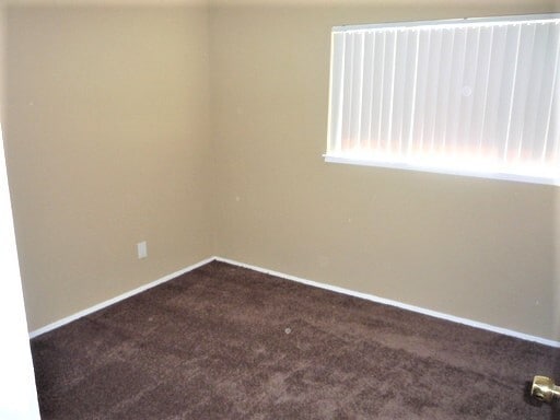 Building Photo - Spacious Lake Murray 4 Bedroom Home with Large Yard in Quiet San Diego Neighborhood