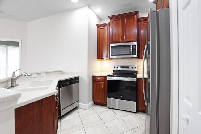 Building Photo - 8078 Moonstone Dr