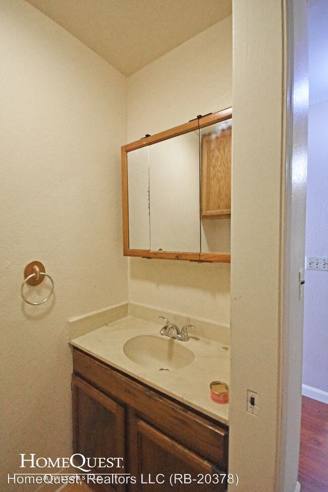 Building Photo - 3 br, 2.5 bath House - 98-499 Pono Street