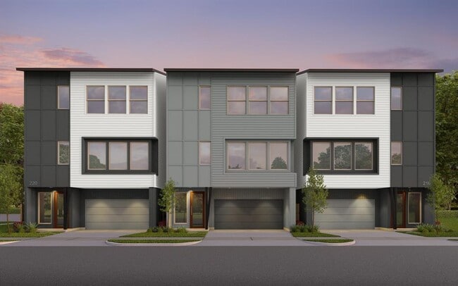 Building Photo - 218 Dennis St