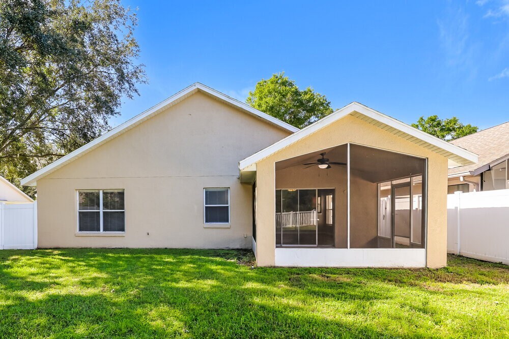 Building Photo - 16820 Hawkridge Rd