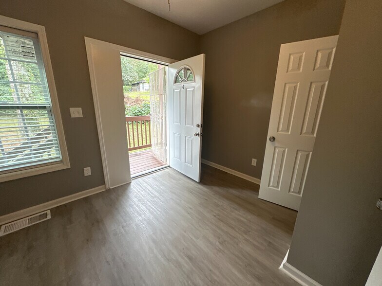 Building Photo - Room in Single Family Home on Etheridge Dr NW