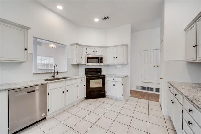 Building Photo - 2306 Brisbane Dr