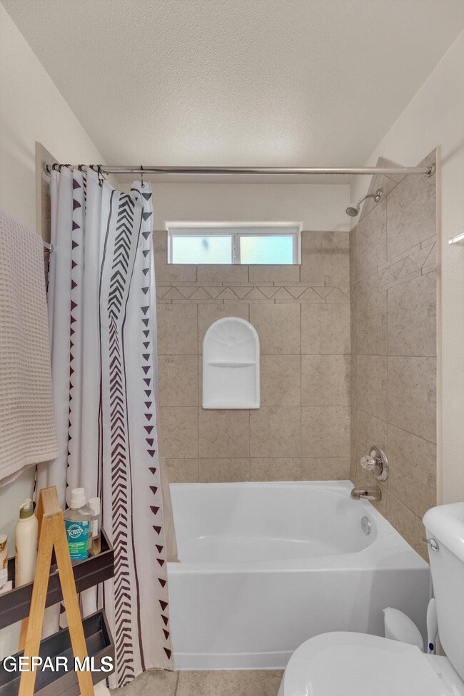 Building Photo - 14209 Trigger Rock Ln