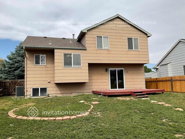 Building Photo - 1082 Clogger Ln