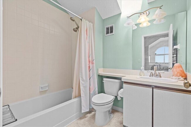 Building Photo - 5537 Sea Forest Dr