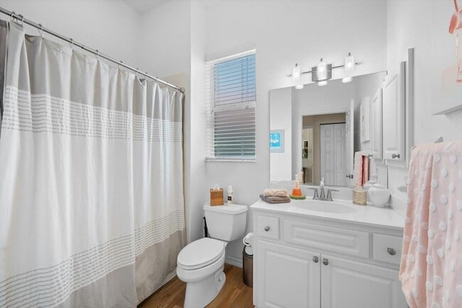 Building Photo - 542 Misty Pine Dr