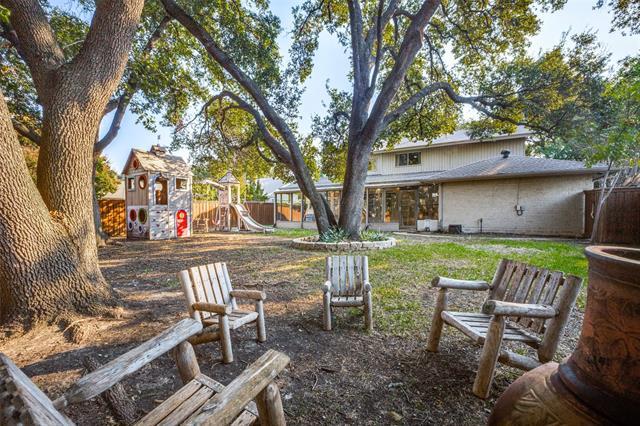 Building Photo - 15211 Meandering Way