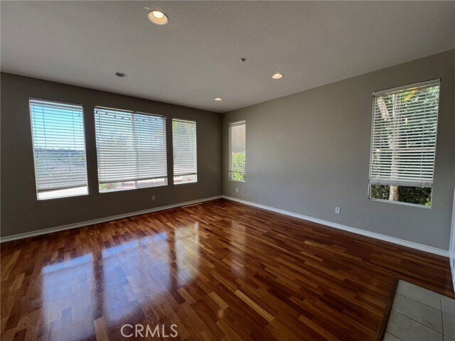 Building Photo - 20 Sunswept Mesa