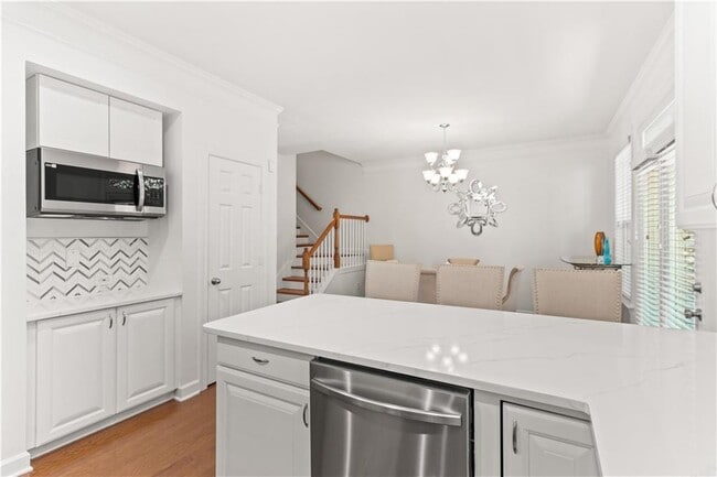 Building Photo - 2086 Cobblestone Cir NE