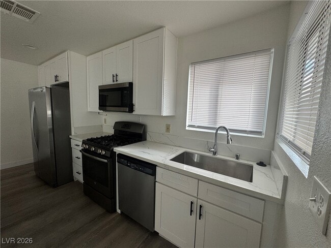 Building Photo - 4045 N Elkridge Dr