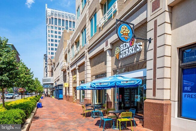 Building Photo - 11990 Market St