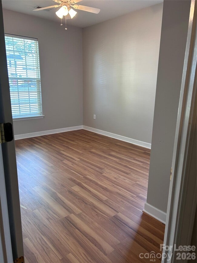 Building Photo - 7003 Conifer Cir