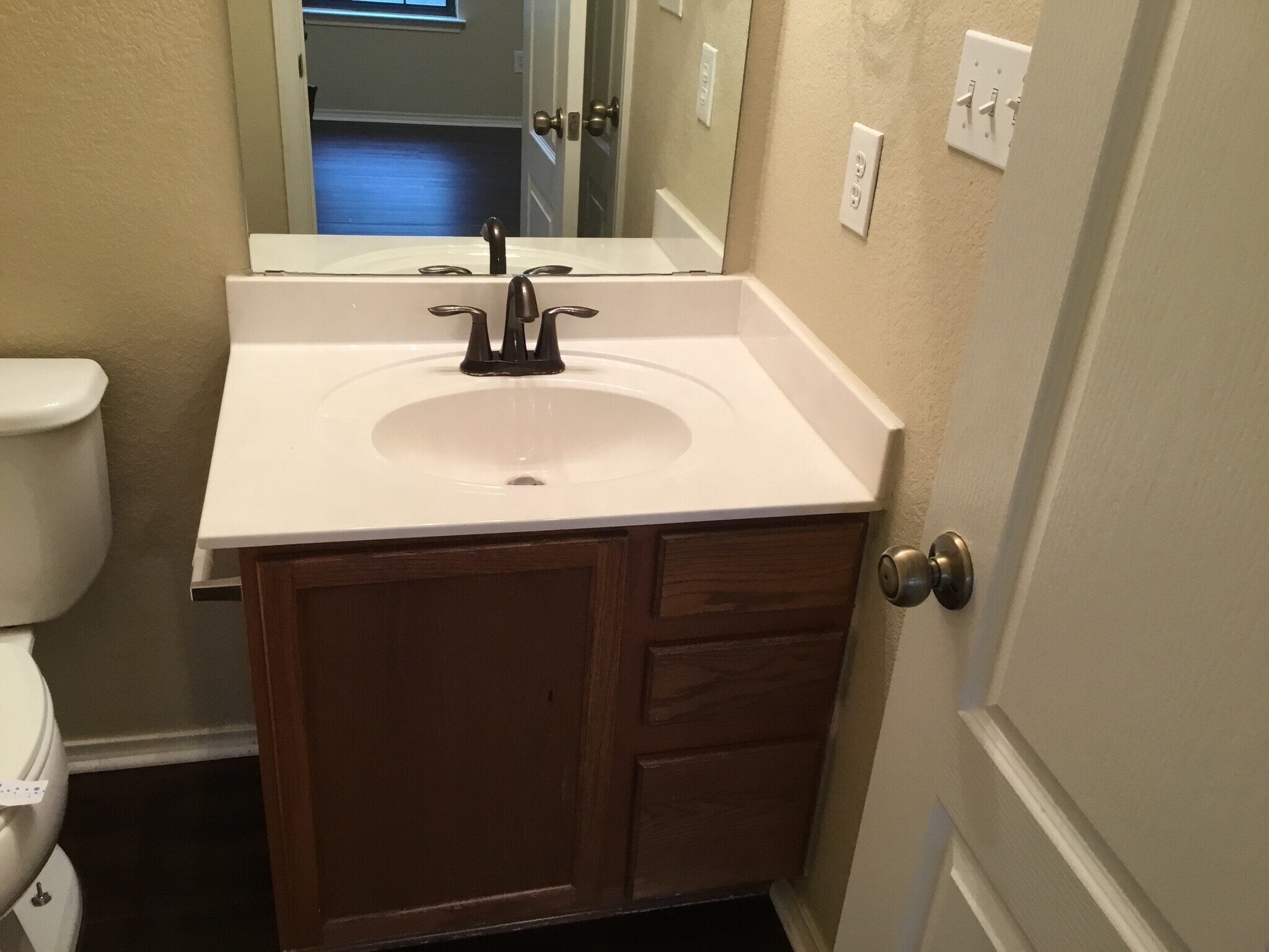 Building Photo - 150 Myrtle St