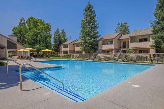 Building Photo - Renaissance Apartment Homes