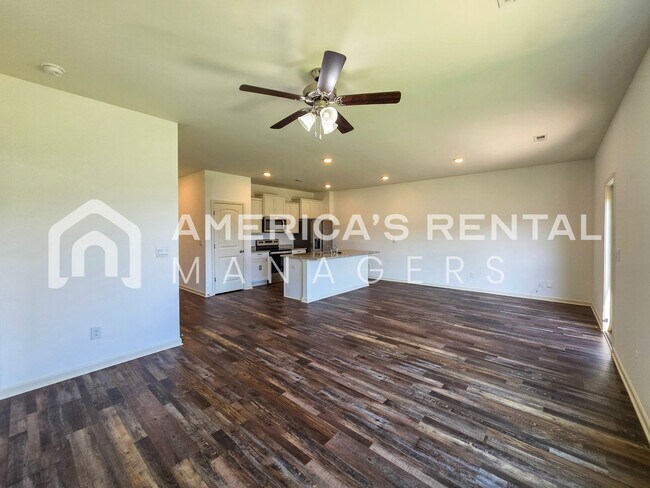 Building Photo - Home for rent in Rosser Farms!
