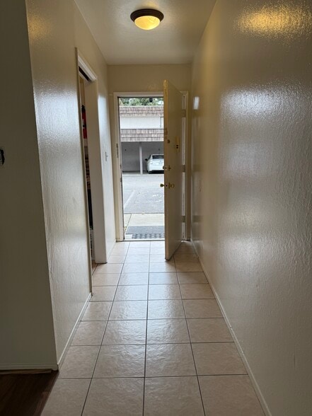 Building Photo - 34770 Perry Rd