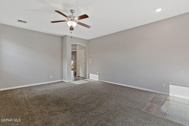 Building Photo - 229 Gonzalo Cir