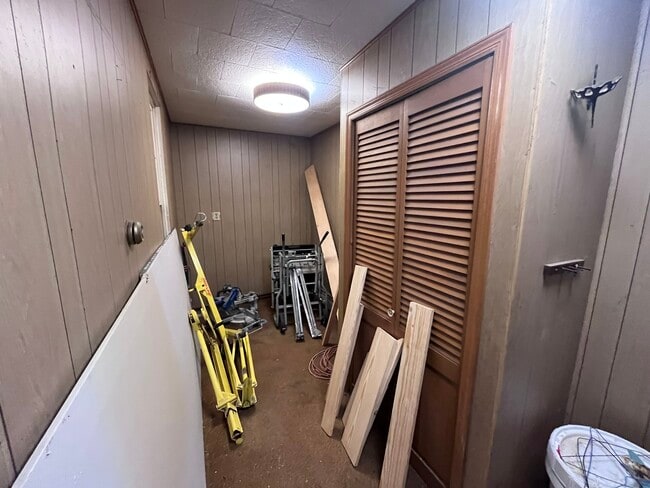 Building Photo - 1515 House