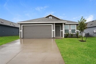 Building Photo - 1132 Tufted Dr