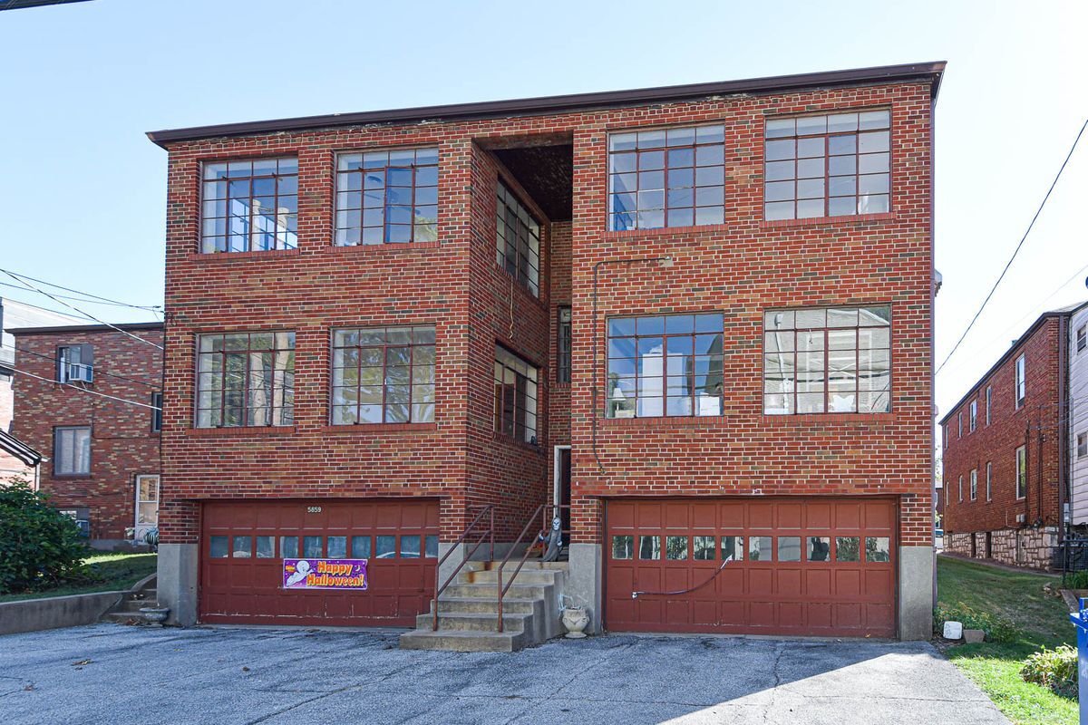 Building Photo - 5859 Nottingham Ave