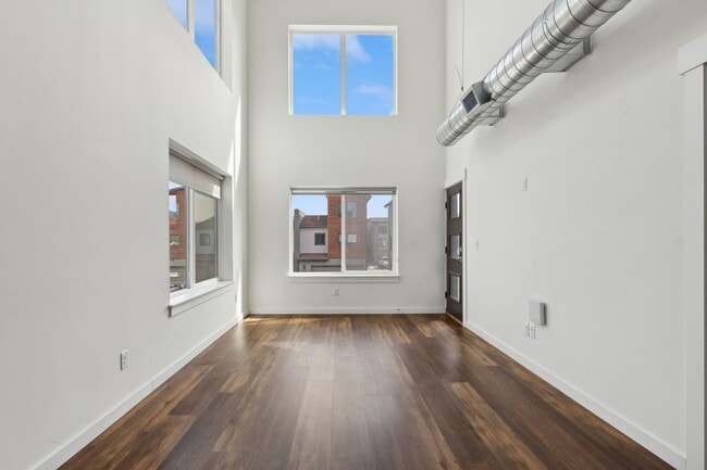Building Photo - Alta Views Condo