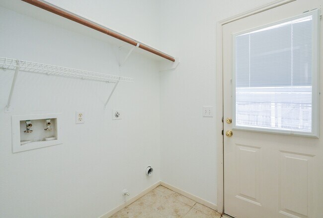 Building Photo - 23119 N Warmstone Way