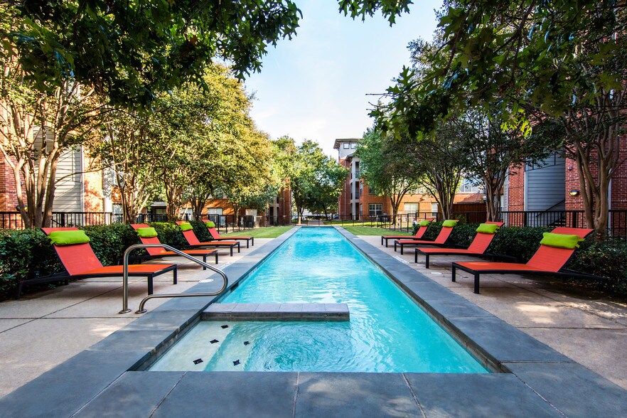 Marquis on Gaston 2752 Gaston Ave Dallas TX 75226 Apartment Finder