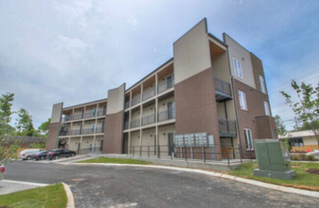 Building Photo - 1507 Porter Rd