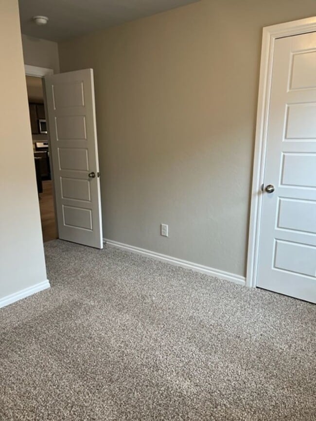 Building Photo - Brand New Home For Rent in Mustang