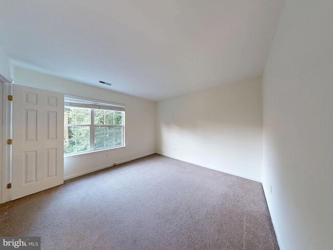 Building Photo - 1379 Dominion Ridge Ln
