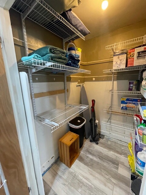 Building Photo - 2715 Boardwalk