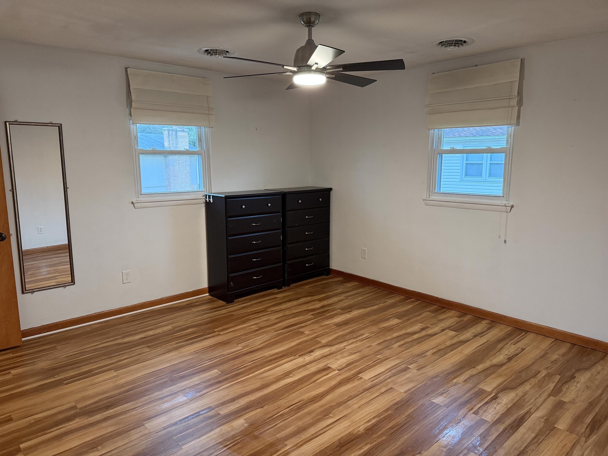 bedroom 1 - 304 Madison St