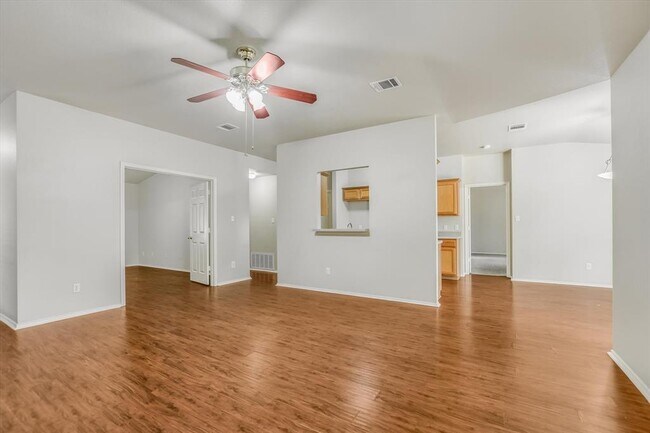 Building Photo - 2334 Vernell Way