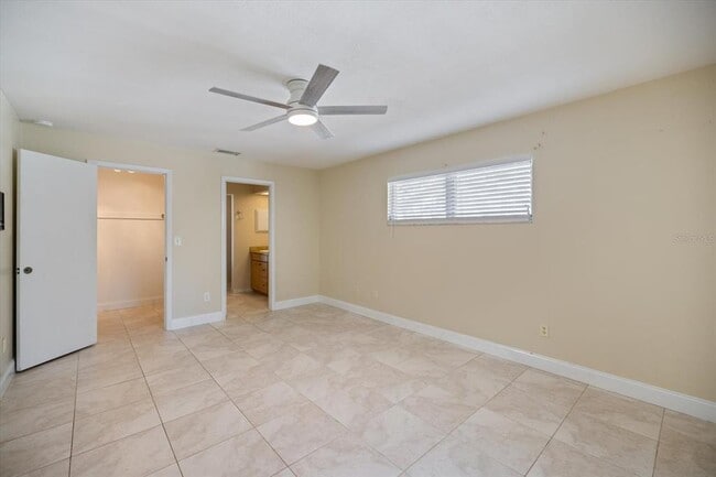 Building Photo - 5151 Oakmont Pl