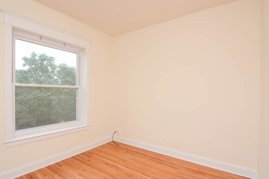 Building Photo - 1524 N Kedzie Ave