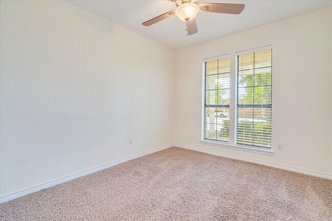 Building Photo - 507 Gregory Cove