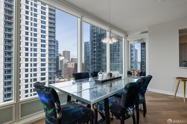 Building Photo - 401 Harrison St