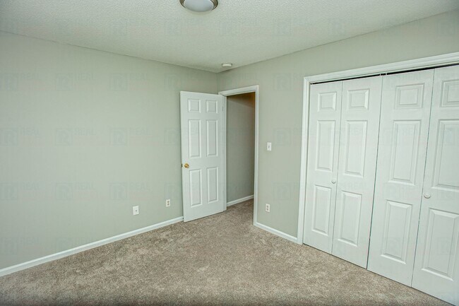 Building Photo - Welcome to your new home in Durham, NC!