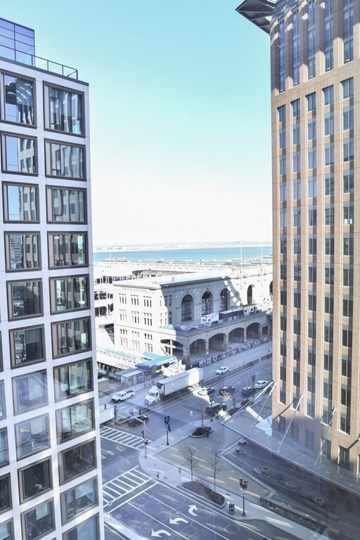 Building Photo - 135 Seaport Blvd