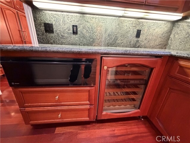 Building Photo - 28080 Laura Ct