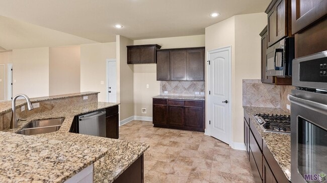 Building Photo - 17544 Soaring Flight Dr